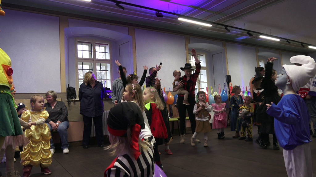 Karneval_DDM_14_2_2026_2cast_03.jpg