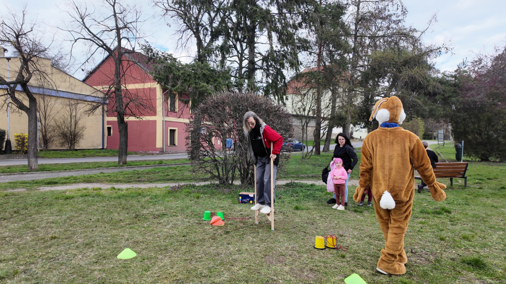 DDM_Velikonoční_pochod_3_4_2026_č4_chůdy_07.jpg