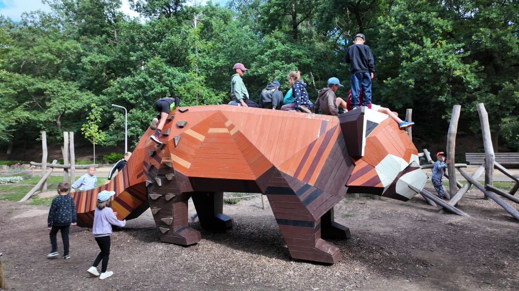 DDM_příměstský_tábor_školáci_ZOOPARK_Chmonutov_21_6_2026_08.jpg
