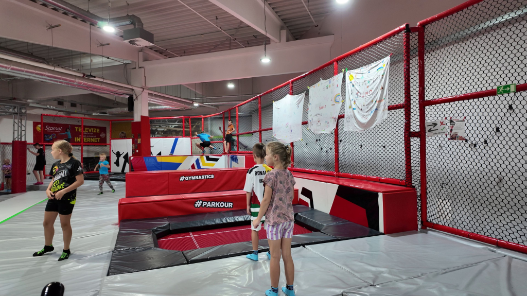 DDM_příměstský_tábor_školáci_Jump_Family_Arena_Most_22_6_2026_02.jpg
