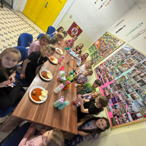 Taneční kroužek - přespání na DDM (11.2.2026)